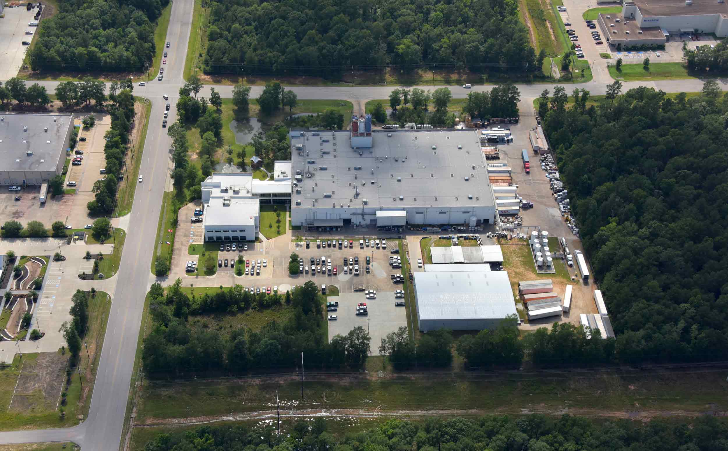Synchro Corp, Hempel USA Inc, Oil and Gas, Energy, Campus, Portfolio